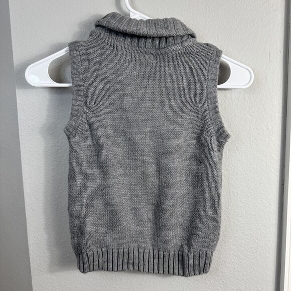 Boys Life and‎ Legend Sweater Vest Size 4 Years Gray Pockets Cable Knit Preppy - Picture 2 of 7